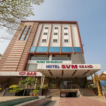 Hotel Svm Grand Medipally Haiderabad Buitenkant foto